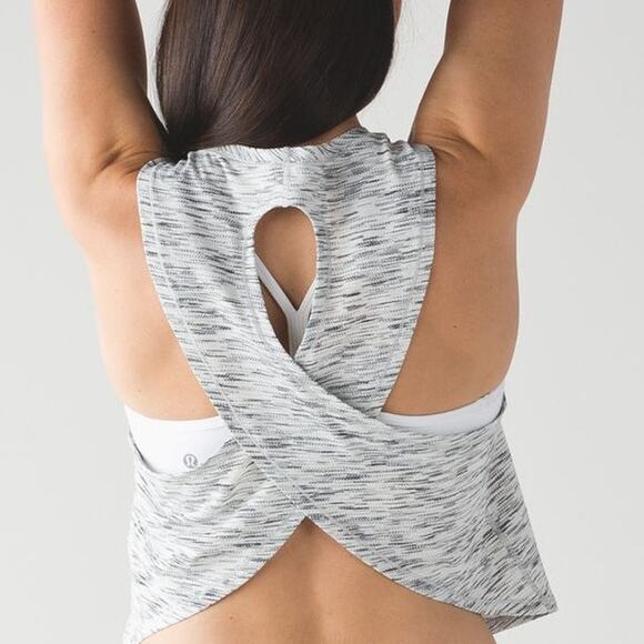 Lululemon Fast As Light Muscle Tank Activewear Workout Yoga Women's Size 4 - Picture 1 of 6